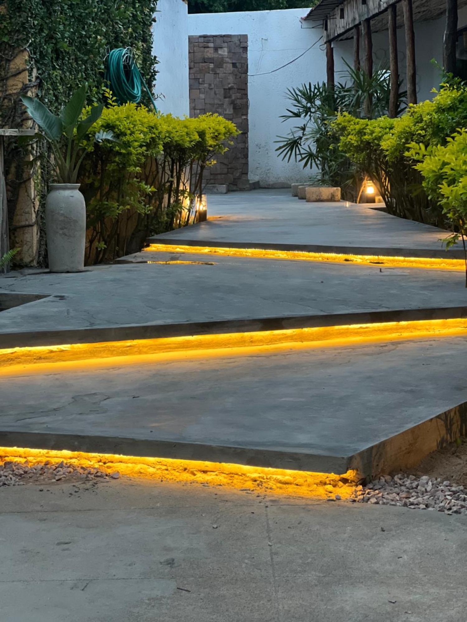 Nkanhi Centro De Conferencias E Hotel Ponta do Ouro Ngoại thất bức ảnh
